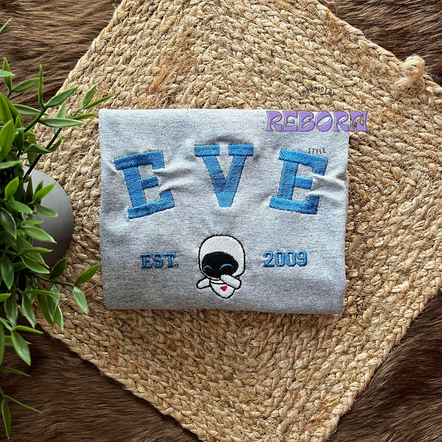 Eve Embroidered T-shirt