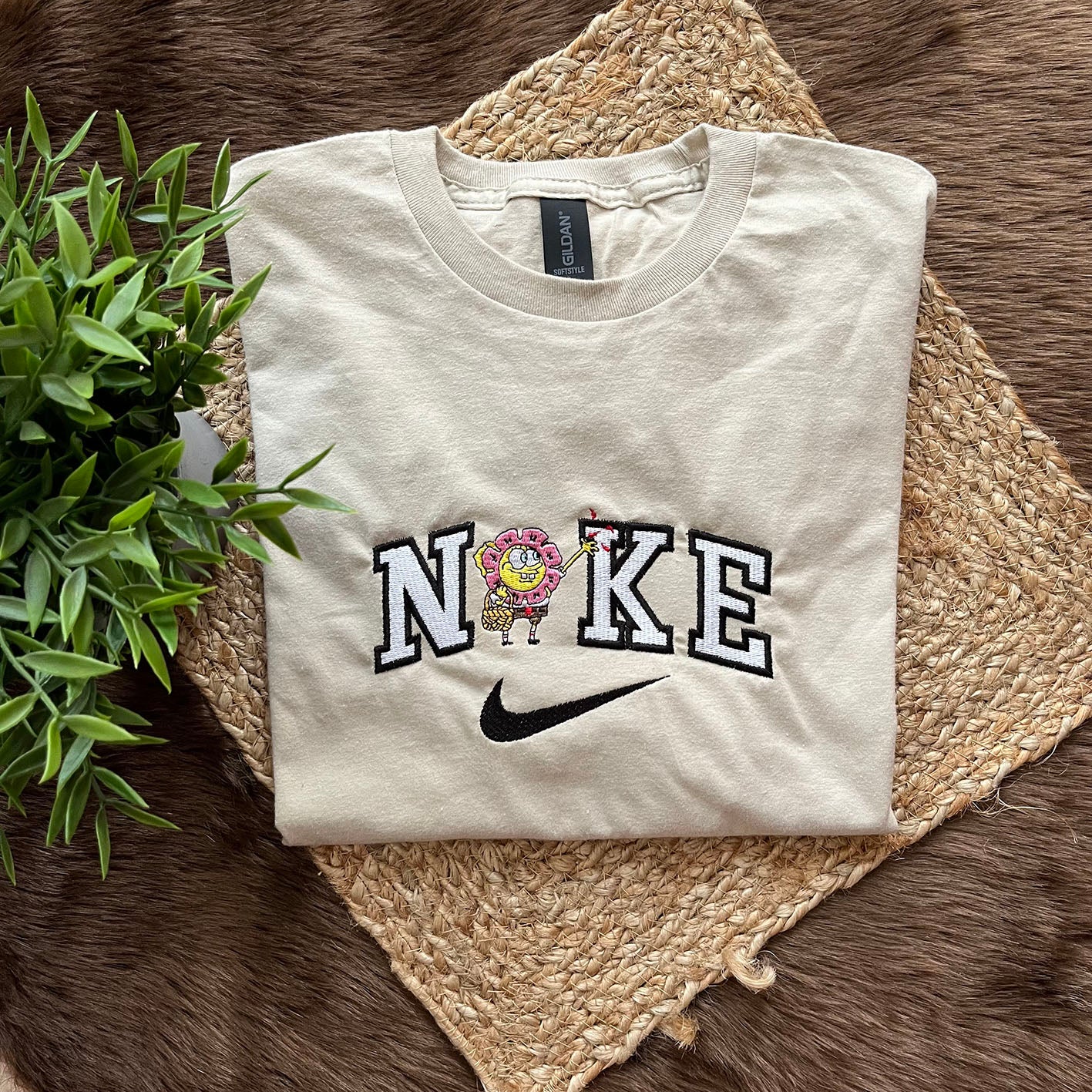 Embroidered T-shirt Spongebob Squarepants 2