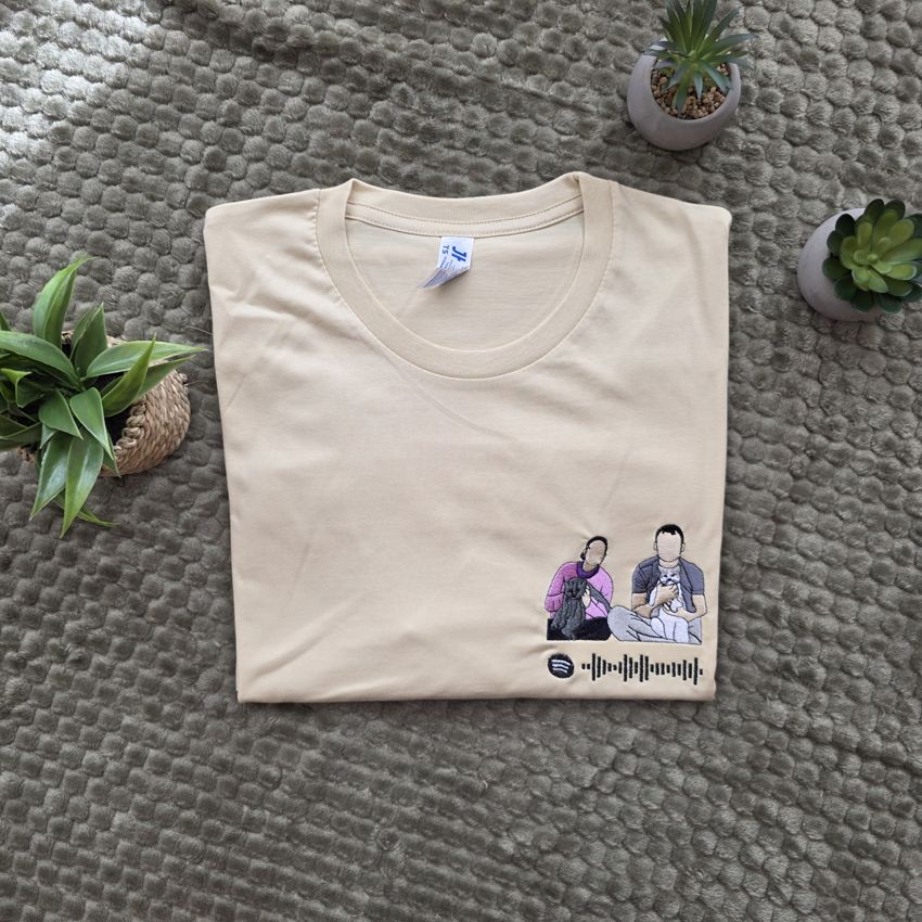Camiseta retrato + código Spotify