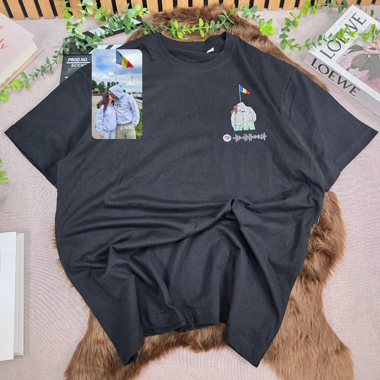 Camiseta Oversize retrato + código Spotify