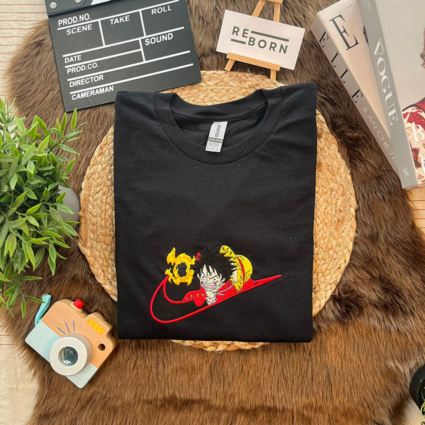 Luffy 3 embroidered T-shirt