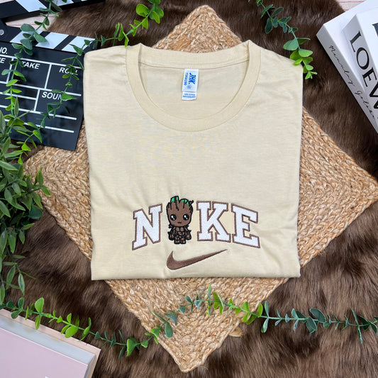 Camiseta Groot Outlet