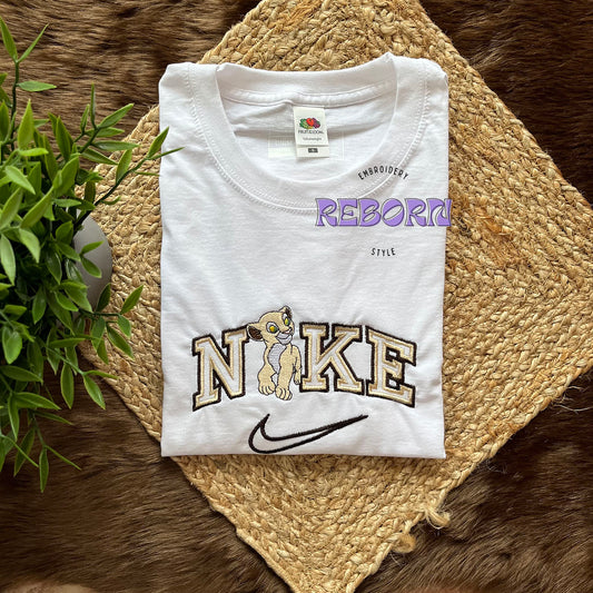 Camiseta Nala Bordado