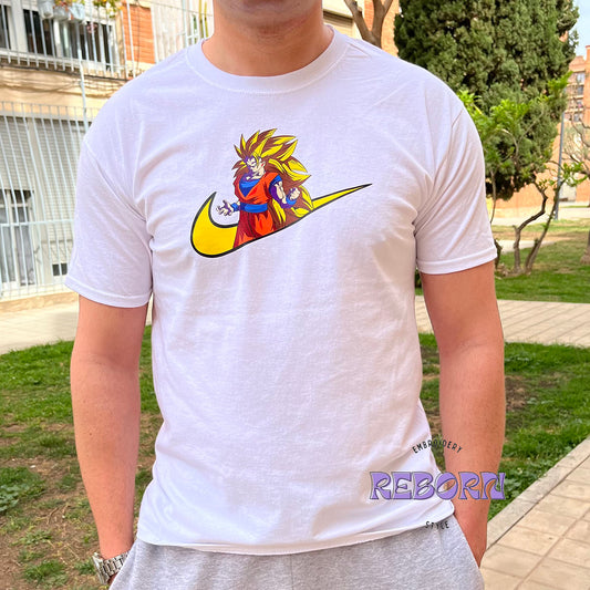 Camiseta Supersaiyahin Estampado