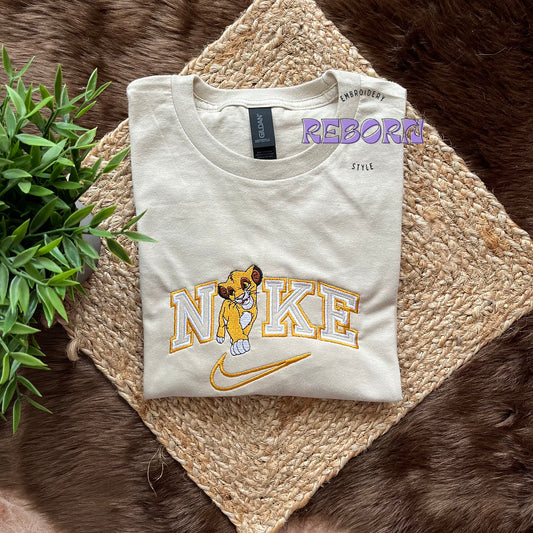 Camiseta Simba bordado