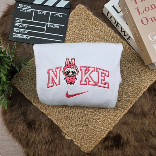 Sully Embroidery